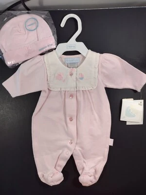 Preemie Le Top Bebé Conjunto con Pies, Ballenas Rosas y Velero sobre Rayas Rosas Foto 1 de 4