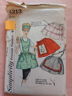 Simplicity 4213 Misses' Vintage Set of 1 Yard Aprons Pattern Transfer Included - Image 1 of 2