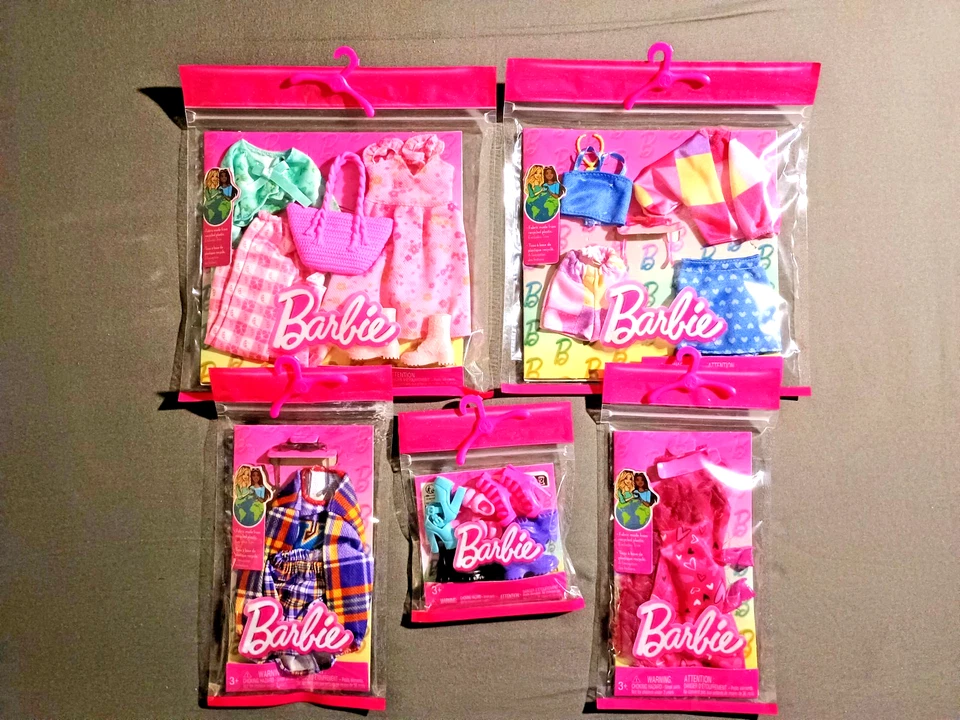 (Lote de 5) Nuevos conjuntos de ropa Barbie Fashions - Se adapta al tamaño de muñeca: 11,5 pulgadas/A13 Foto 1 de 1