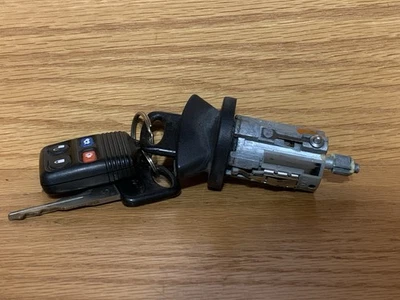 Ford F150 1998 encendido usado con llaves viene como se muestra Foto 1 de 4