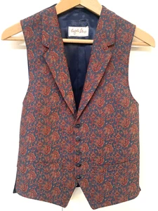 Men's C&A Angelo Litrico paisley waistcoat Christmas Xmas party small chest - Picture 1 of 8