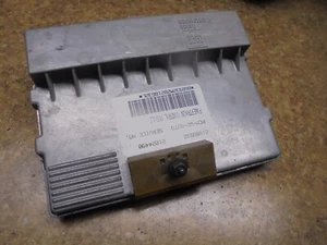 1999 Saturn SC2 SC 2 S Series ECU ECM Control Module Unit Box Auto PCM Engine 99 - Picture 1 of 3