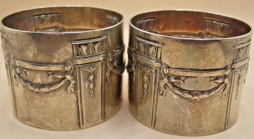 Anillos servilleteros antiguos continentales de plata diseño neoclásico grandes y pesados 77 gms Foto 1 de 4