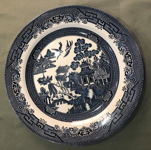 Churchill Blue Willow Dinner Plate Made in Staffordshire England 10 1/4” - Picture 1 of 4