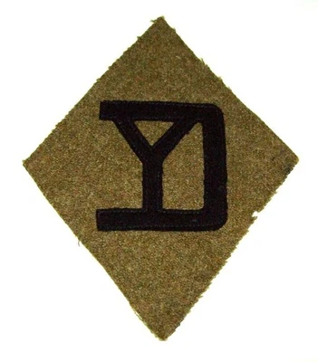 ORIGINAL OVERSIZED 2-PIECE WOOL WW1 26th INFANTRY DIVISION SHOULDER PATCH - Image 1 of 2