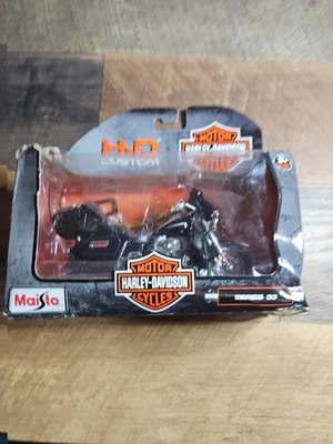Maisto Harley Davidson 2013 FLHTK Electra Glide Ultra ограниченная серия 33 1:18 - Изображение 1 из 3