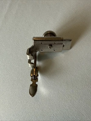 Vintage Singer Low Shank Adjustable Zipper Foot 161127 - Image 1 of 4