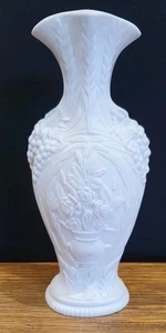 Portmeirion Parian Ware Bud Vase- British Heritage Collection 17.5cm - Picture 1 of 3