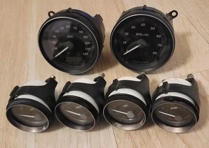 2005 Harley Davidson Ultra Glide Factory Gauge Set - Picture 1 of 3