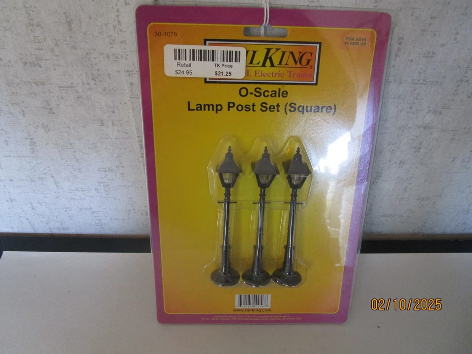 MTH 30-1079 Lamp Set Square 3pk O Scale