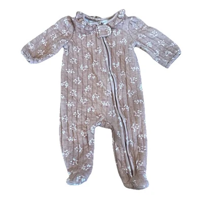 Nicole Miller Talla 3-6 meses Niñas Manga Larga Mameluco Dormir Floral Volantes Foto 1 de 4