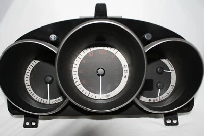Cuadro de instrumentos velocímetro indicadores del panel de instrumentos Mazda 3 2008 2009 32.882 millas Foto 1 de 4