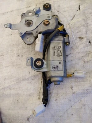 92-00 LEXUS SC400 SC300 SUNROOF MOONROOF MOTOR 85730-24021 OEM - Image 1 of 3