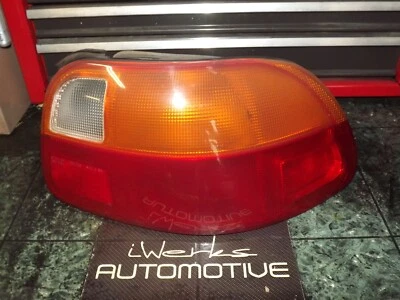 93-97 OEM USDM Honda Civic Del Sol SR2 passenger taillight tail light assembly R - Image 1 of 4