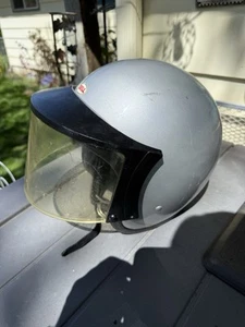 VINTAGE 1970 BELL SUPER MAGNUM MOTORCYCLE HELMET SILVER FULL FACE SHIELD 7 1/4” - Foto 1 di 11
