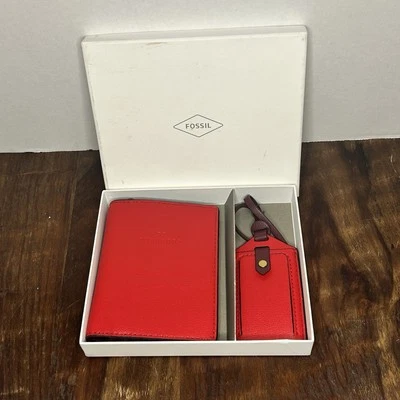 Estuche para pasaporte Fossil Brenna billetera y etiqueta de equipaje rojo nuevo imitación cuero LEER Foto 1 de 4
