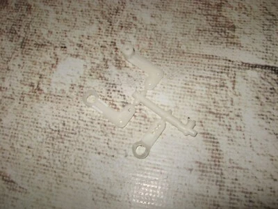 RC Associated RC10T GT & T2 Series Steering Servo Saver White 7255 Partial - Image 1 of 2