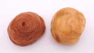 Konvolut: 2 Barbie Puppen Perücken Vintage 60er rot, blond Bubble Queen Color Magic neuwertig - Bild 1 von 17