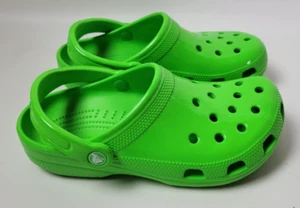 Crocs Classic Clogs Neon Highlighter Green 209683 Men 5 / Women 7 - Imagen 1 de 10