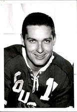 PF5 Original Photo GORDON WILSON 1957-60 VICTORIA COUGARS WHL HOCKEY LEFT WING