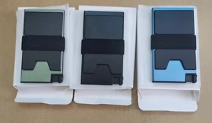 Aluminium Kartenhalter Popup schmale Geldbörse wie die Ekster Aluminium Kartenhalter Geldbörse - Bild 1 von 4