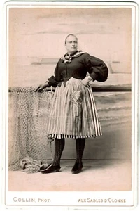 Vendée.Sables d'Olonne.Femme Costume traditionnel.Cabinet.Photo Collin Albuminée - Picture 1 of 2
