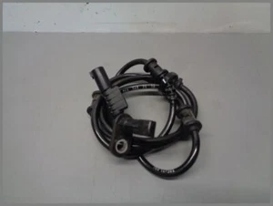 Mercedes W176 ABS Sensor Drehzahlsensor Vorne 2465402510 Original Links Rechts - Picture 1 of 1