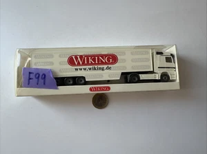 F99 Wiking 53803 autoarticolato valigia MB Actros 1843 Mercedes Benz camion 1:87 H0 nuovo OV - Foto 1 di 9