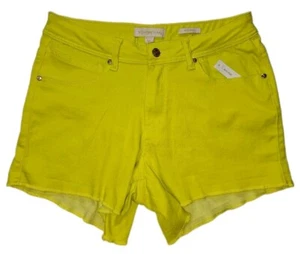 Nicki Minaj Neon Yellow Stretch Mid Rise Roll Up Shorts Women's Size 13/14 - Picture 1 of 11