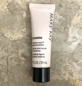 Mary Kay Timewise Luminous-Wear Liquid Foundation Shade Ivory 5 Normal-Dry Skin! - Picture 1 of 13