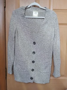 Suéter Old Navy Para Mujer Talla Lg Beige Tostado Novio Preppy Manga Larga Con Botones - Imagen 1 de 9