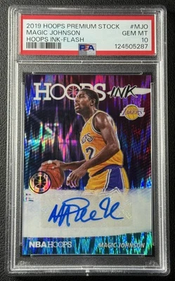 MAGIC JOHNSON PSA 10 2019-20 PANINI HOOPS PREMIUM STOCK INK FLASH PRIZM AUTO - Image 1 of 2