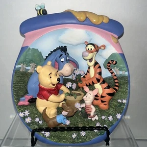 Qinnie Puuh 3D Sammelteller....Ein blumiges Geschenk zum Muttertag - Bild 1 von 4