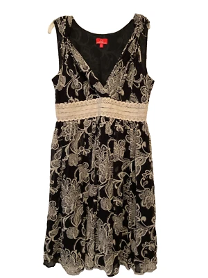 Oscar de la Renta 100% Silk Dress Cochet Waist sz 16 Black & White Floral - Image 1 of 4