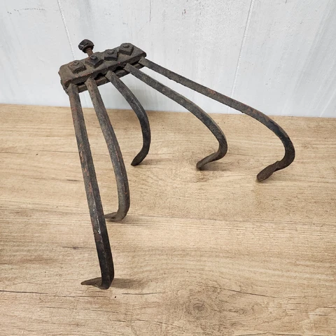 Vintage Decor 5 Tine Cultivator Rake Tool Primitive Hooks For Kitchen Farm Plow Cover