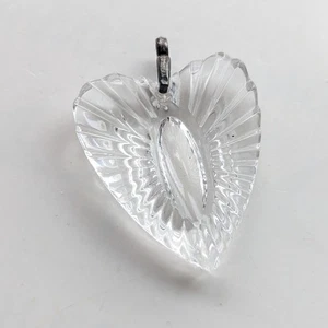 Colgante de fianza de plata de ley con corazón de vidrio grabado de cristal Waterford vintage - Imagen 1 de 3