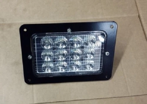 20-2063T1 LED CaseIH 9110 9240 9310 9390 Steiger CR1225 RR1225 Cougar1000  — 第 1/1 张图片