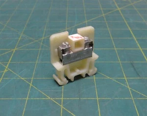 Allen Bradley BUL 1492 Style CA Electric Terminal Block, 1.5" Width, 1.6" Height - Picture 1 of 7