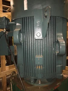 125 HP 3565 RPM Baldor Reliance, Frame 444LP, TEFC, 575 V - Picture 1 of 2