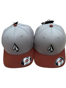 VOLCOM  FULL STONE FLEXFIT  BASEBALL CAP   WAREHOUSE CLEARANCE - RRP £29 NOW £20 - Picture 1 of 3