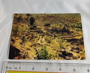 Cartolina d'epoca Africa in Camerun al villaggio di Mokolo sulla collina - Foto 1 di 5