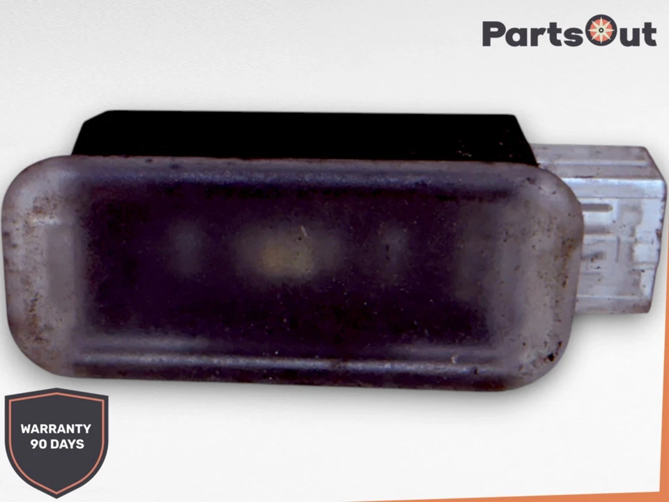 2013-2018 AUDI S8 - SEAT Footwell LED Light 4H0947415 - Image 1 of 3