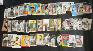 51 tarjetas de béisbol HOF Jimmie Foxx Brooks Robinson página de cartera Carlton Fisk Plus - Imagen 1 de 5