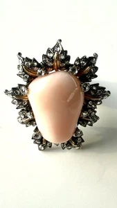 Anillo de Alta Joyería – Coral Rosa Ángel y Diamantes sobre Plata y Oro - Imagen 1 de 11