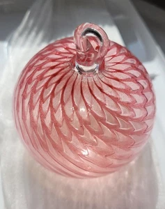 Blown Cranberry Red Art Glass Ball Christmas Ornament Hanging Witch Suncatcher - Picture 1 of 6