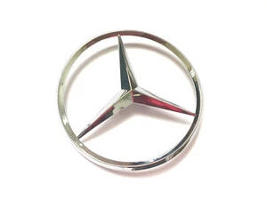 Mercedesstern Mercedes-Benz Stern Heck Heckklappe W210 E-Klasse A2107580058 - Picture 1 of 5