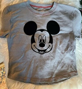 Disney Junior Mickey Mouse graues kurzärmliges T-Shirt Oberteil Kleinkinder Größe 5T neu ohne Etikett - Bild 1 von 3