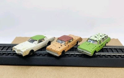 Lote De 3 Automóviles De Colección Bachmann Ho Cadillac Eldorado Ford Station Wagon Foto 1 de 4