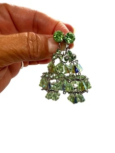 Vintage Hattie Carnegie Earrings Signed Green Aurora Borealis Chandelier ClipOn - Picture 1 of 10