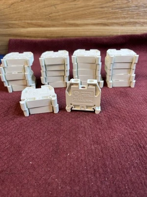 Allen Bradley 1492-W16S  Terminal block New BAG OF 23 - Image 1 of 3